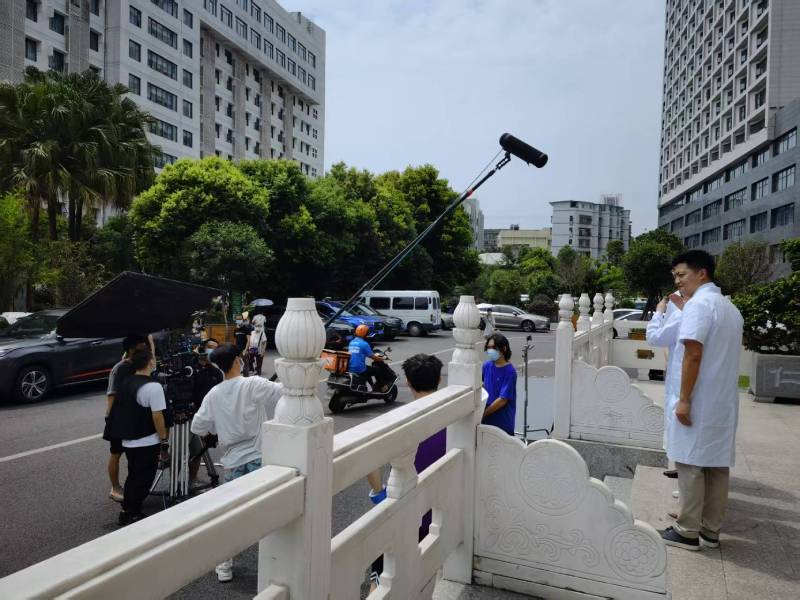 景洪市广告片拍摄公司低成本实现高规格制作的诀窍